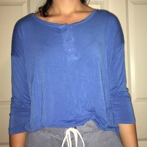 Blue ‘soft and sexy’ AEO quarter sleeve!!